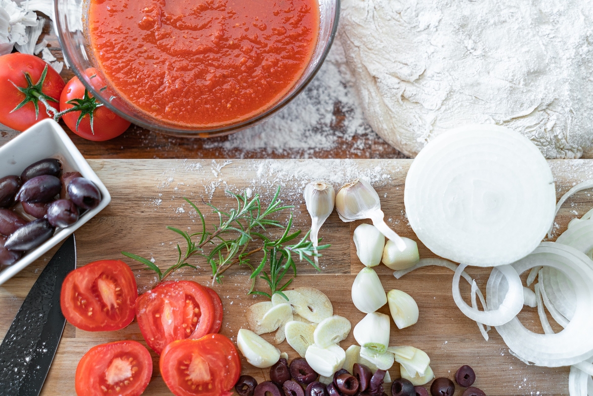 Pizza Ingredients Image - Zesty Pizza